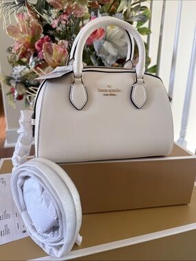 Kate Spade Duffle Crossbody Purses Brand New Authentic 9x7